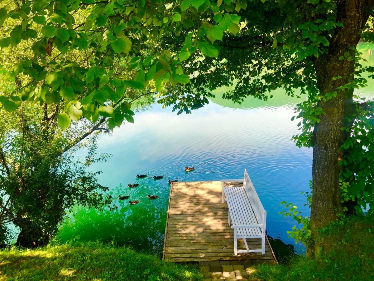 Una Kamp Hotel Bosanska Krupa Bagian luar foto