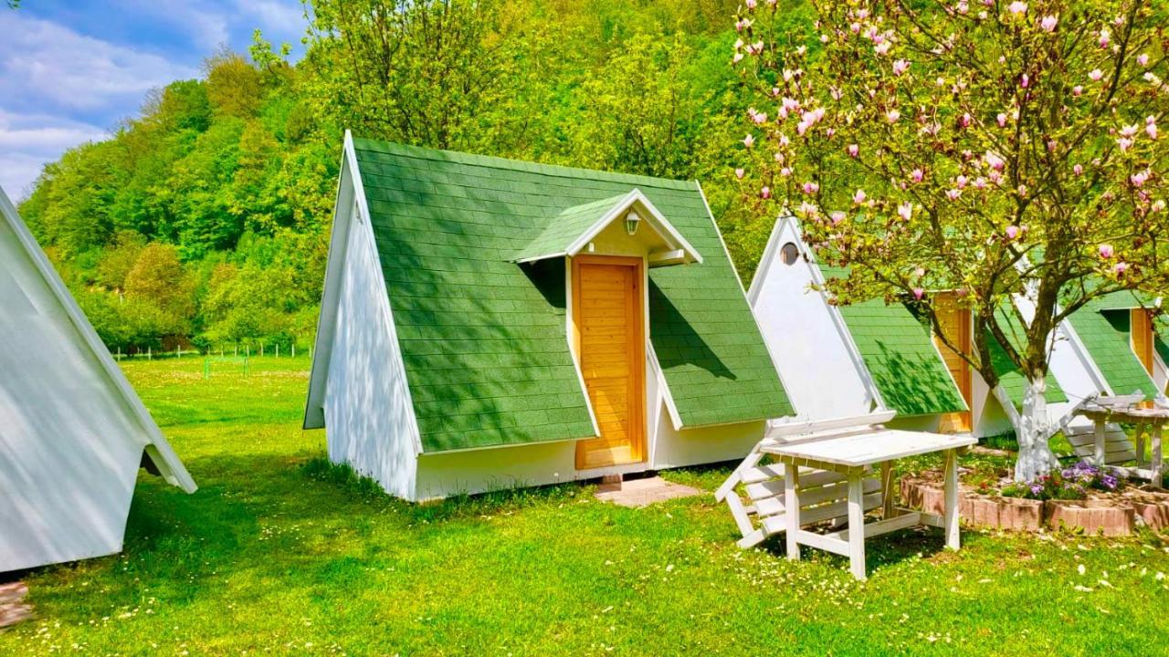 Una Kamp Hotel Bosanska Krupa Bagian luar foto