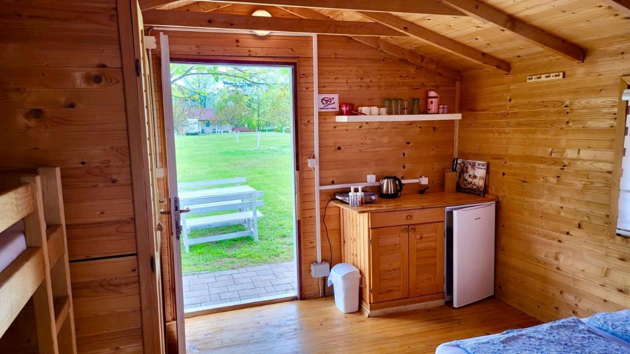 Una Kamp Hotel Bosanska Krupa Bagian luar foto